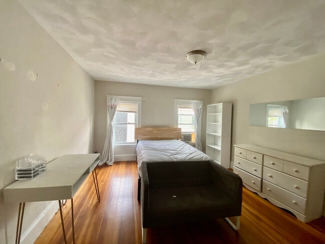 Photo - 106 Bromfield Rd