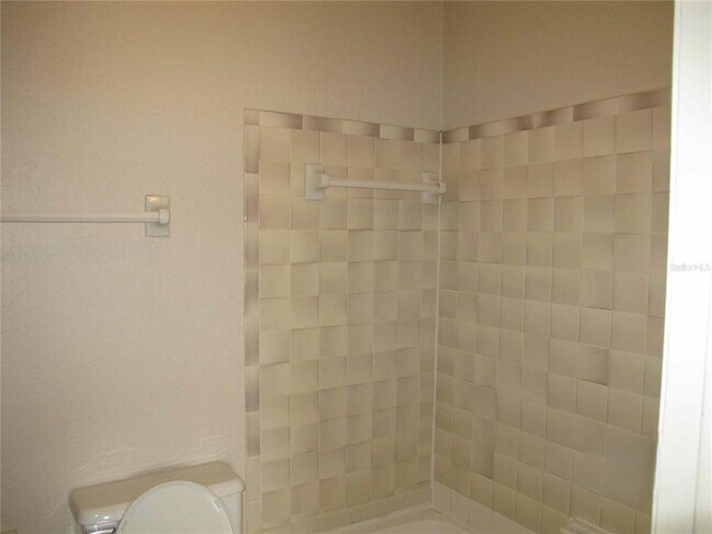 Photo - 2918 Antique Oaks Cir Unit 26