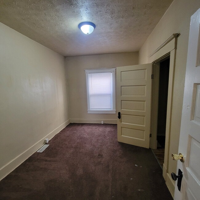 Photo - Westside 5BR/2BA House w/Fenced-In Yard!