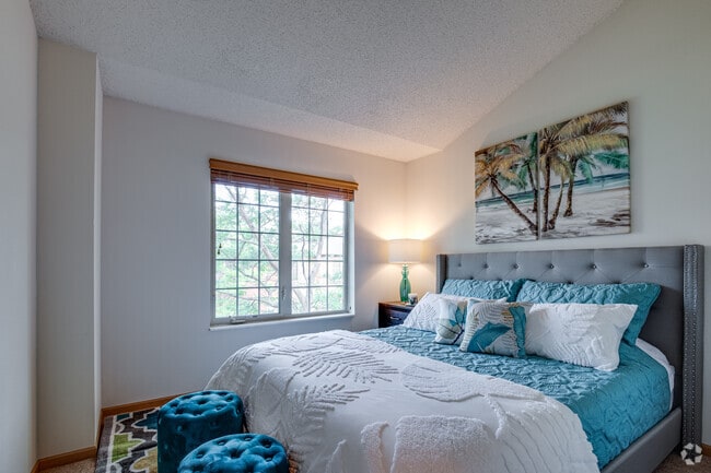 3BR 2.5BA - 1404SF - Bedroom 2