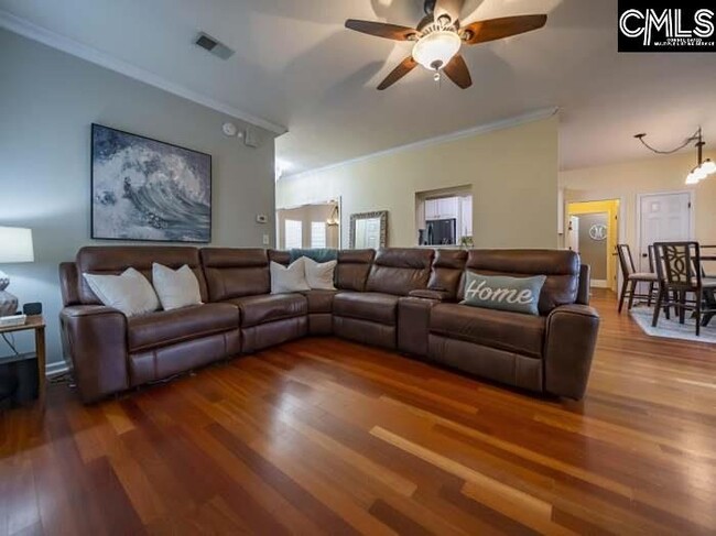 Photo - 306 Coventry Lake Dr