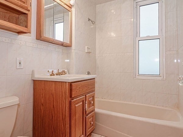 Photo - 24 Burnside Ave Unit 24