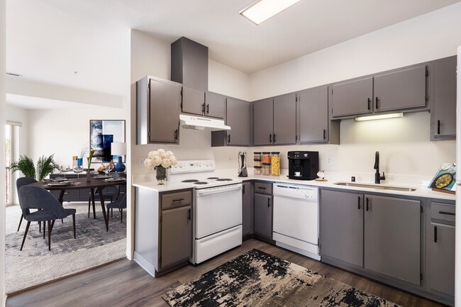 Building Photo - Shoreline Village Rental