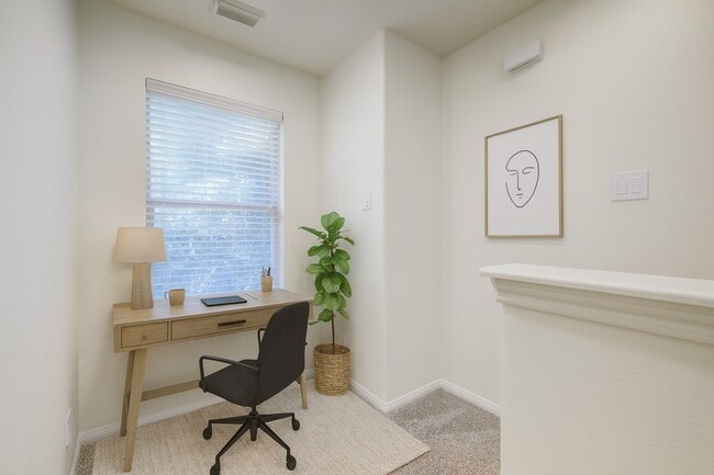 Photo - 1901 Fletcher St