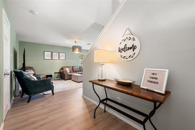 Photo - 222 Knights Cir