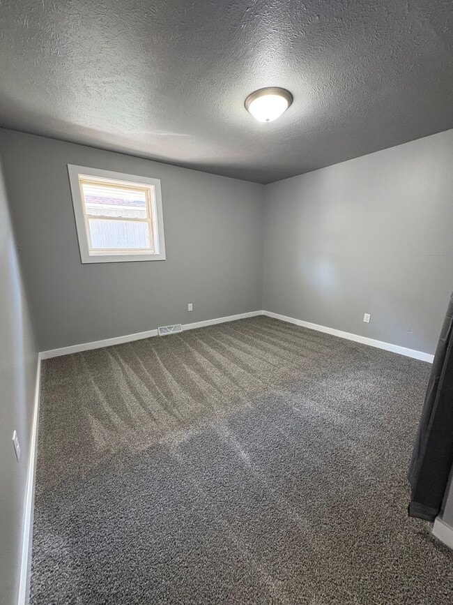 217 N Main St Unit #1