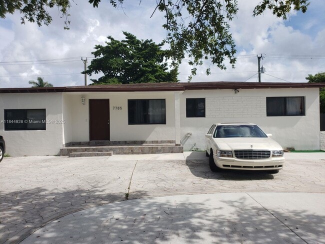 Photo - 7785 SW 36th St Casa