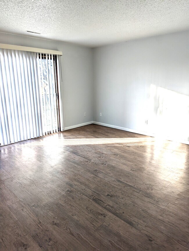 Photo - Kerry Manor Apartments