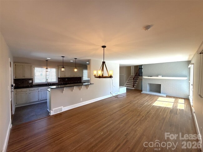 Photo - 2821 Sunset Dr