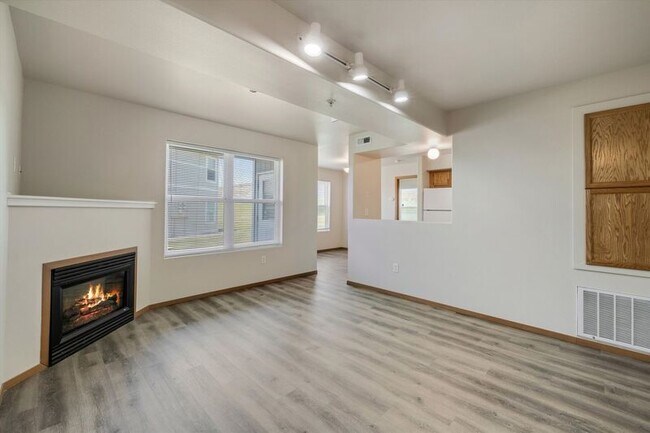 6005 Chapel Hill Blvd Unit E101