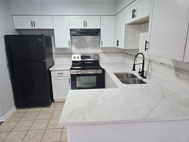 Photo - 15041 Dobson Ave Unit 2S