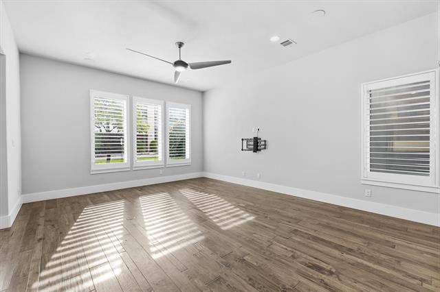 Photo - 7812 Merit Ln