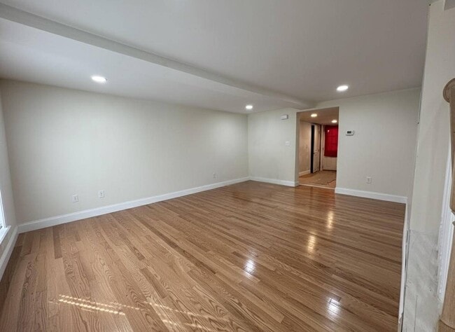 Photo - 207 Wheeler St