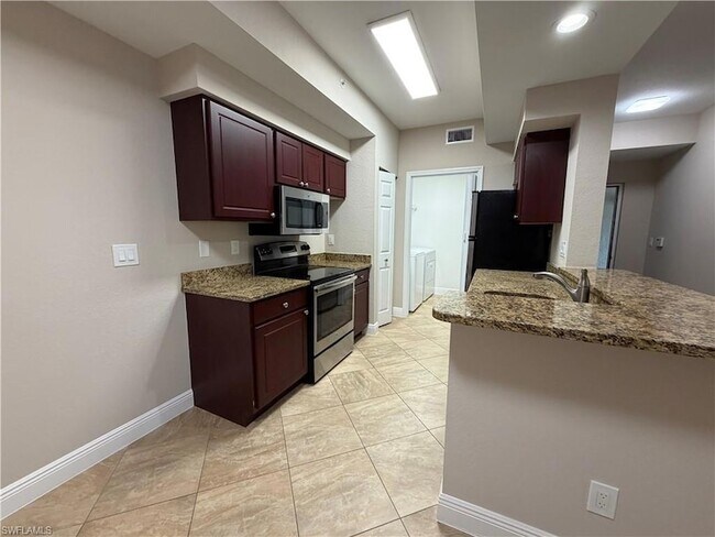 Photo - 4635 St Croix Ln