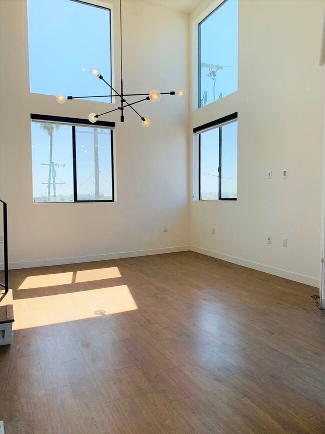 Photo - 4505 S Slauson Ave