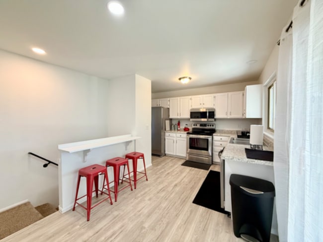 Photo - 2708 W 98th Dr