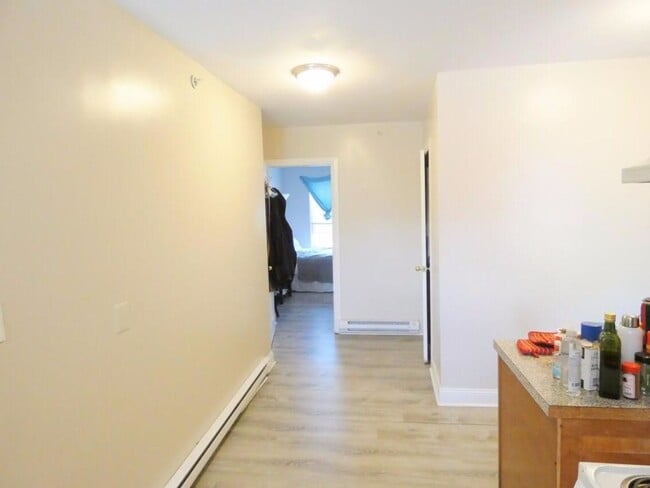 Photo - 729 N 43rd St Unit 3