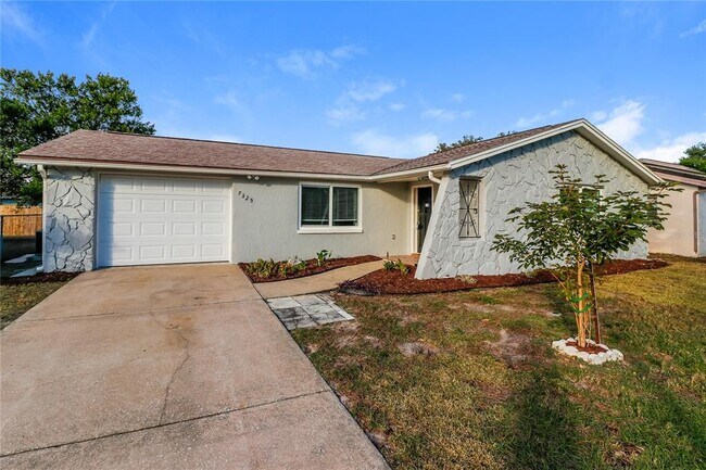 Photo - 7325 Nova Scotia Dr