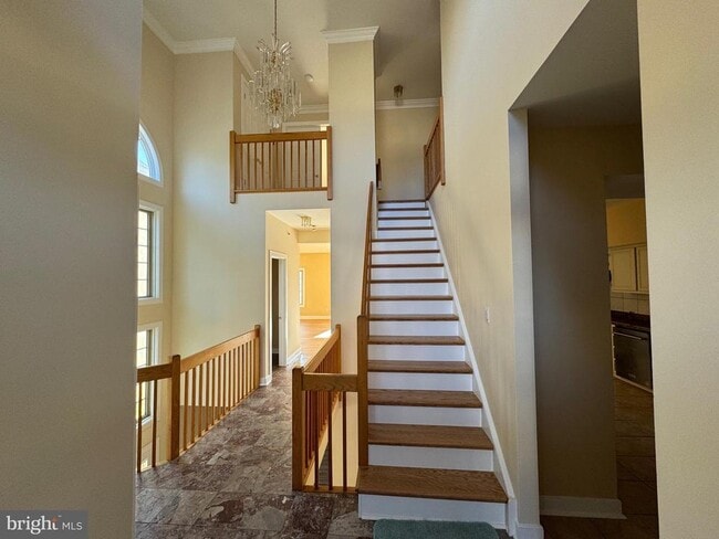 Photo - 327 Overlook Ln
