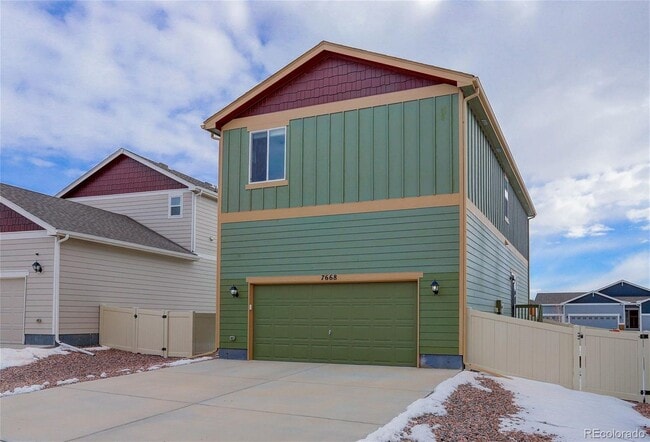 Photo - Beautiful 3 Bedroom 3 Bath Home Available ...