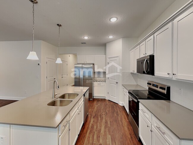 Photo - 2800 Ponds Trl