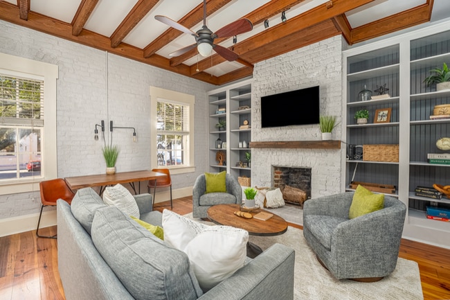 Photo - 230 Habersham St Unit APT 4