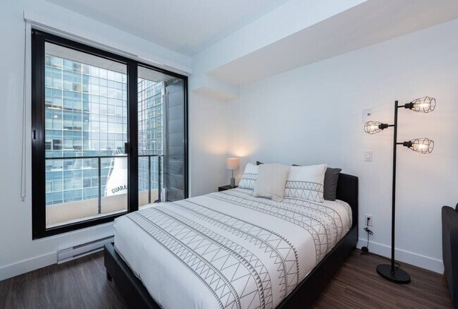 Photo - 1350 Boul. René-Lévesque O Unit ID1269271P