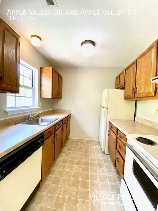 Photo - 818 Apple Valley Dr