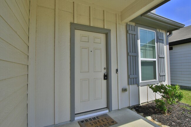 Photo - 17714 Winnower Ln