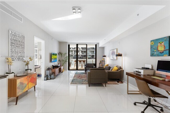 Photo - 1010 Brickell Ave Unit 1806