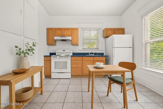 Photo - 226 W 9th St Unit 228