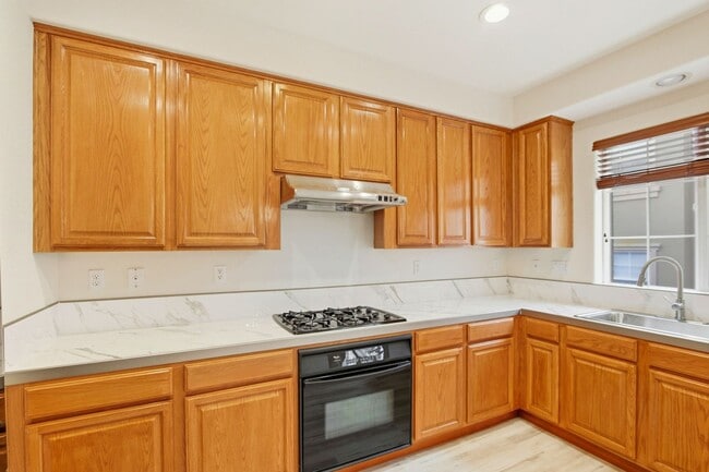 Photo - Beautiful Communication Hill Townhome