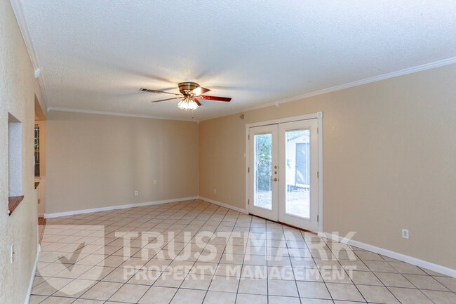 Photo - 417 Cottonwood Dr