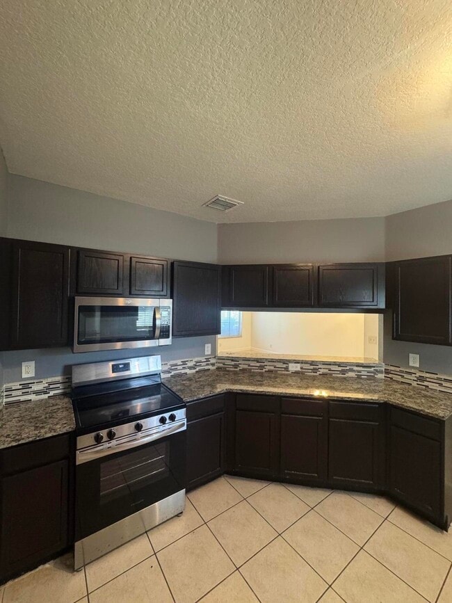 1161 Colonial Palms Way