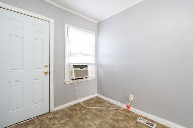 Photo - 1728 N Holyoke Ave Unit 3