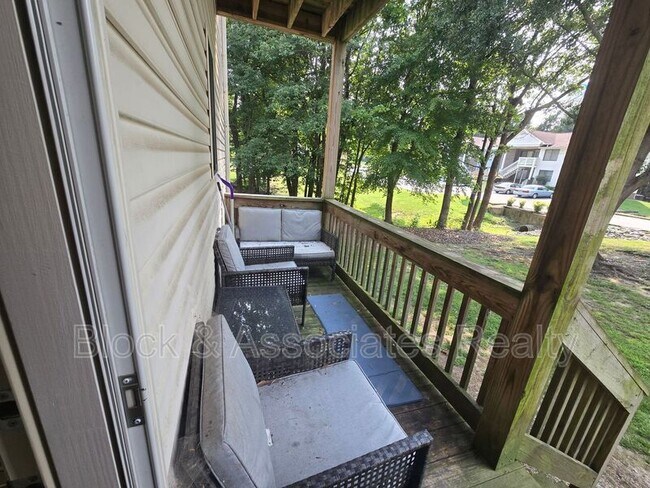 Photo - 234 Davidson St