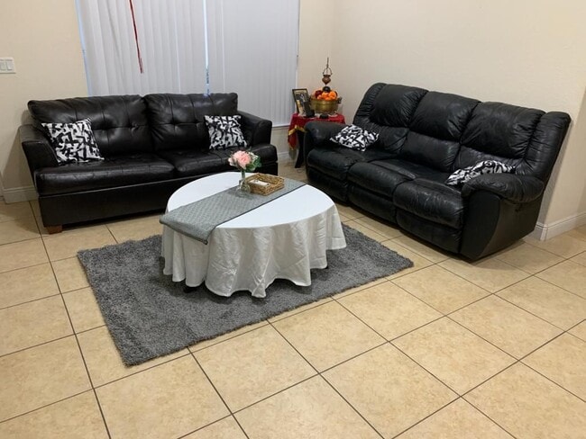 Photo - 347 David Walker Dr Unidad K7 Rental