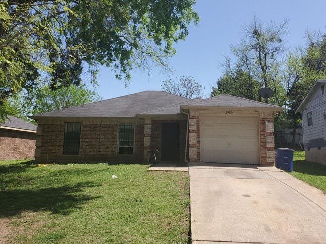 Building Photo - Dallas home over 1200 sqft!