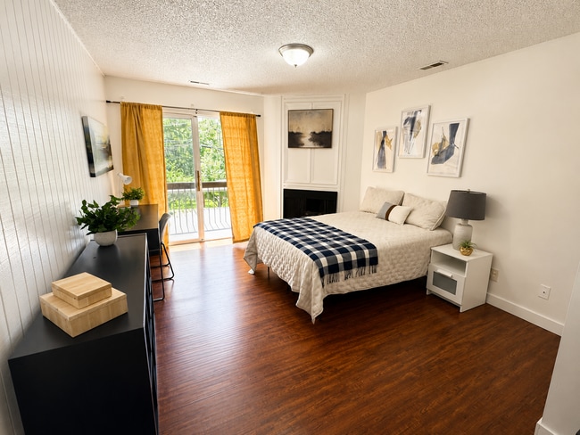 Building Photo - 68 E 200 S Unit 11 - 11A