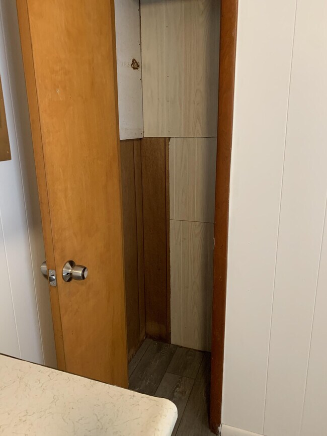 Brooke apartments unit 2 House Rental in Zanesville, OH