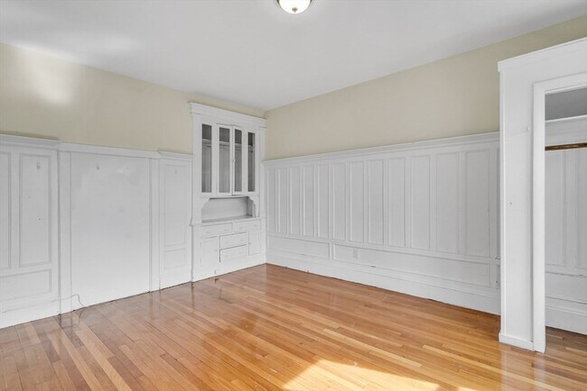 41 Orkney Rd Unit 2A
