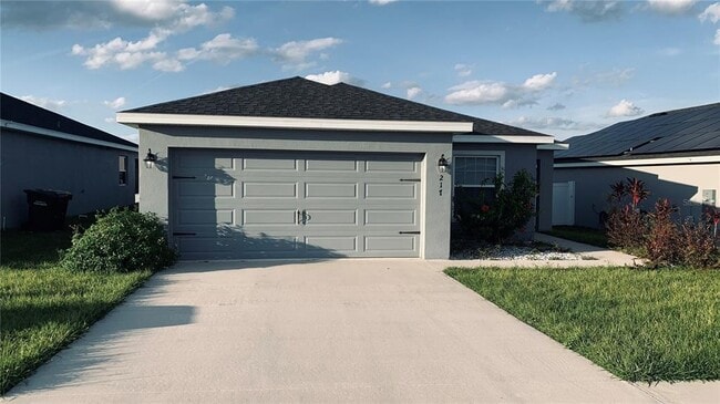 Building Photo - 217 Cascara Ln