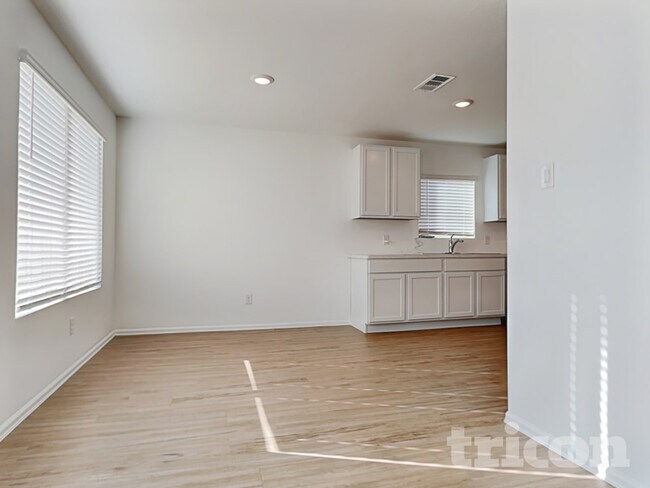 Photo - 18613 Rosehill Pr Dr