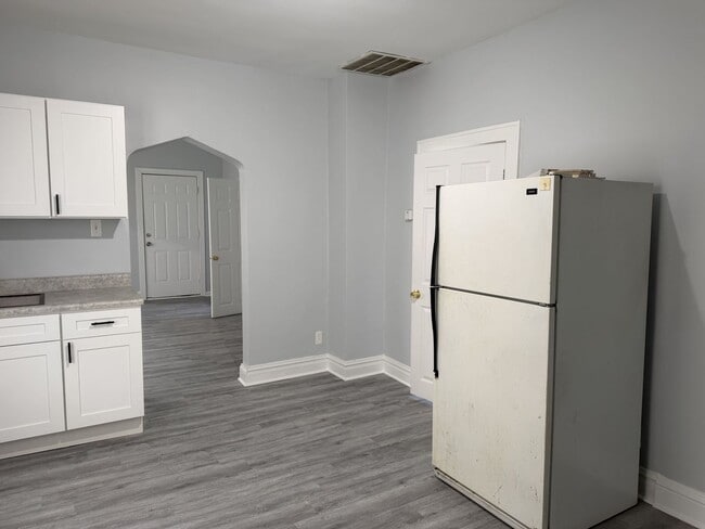 Photo - 8531 S Burley Ave Unit 8531 S Burley Ave Apt 2R