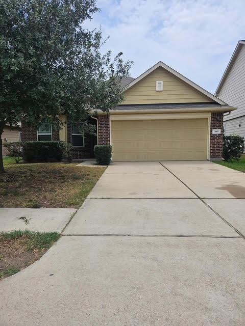 Building Photo - 24407 Lakecrest Town Dr Rental