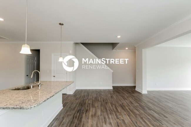 Photo - 4 Bedroom Pet-Friendly Home in Monroe, NC with Main Street Renewal