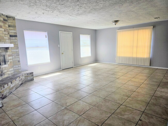 Photo - 6515 Bazel Brook Dr