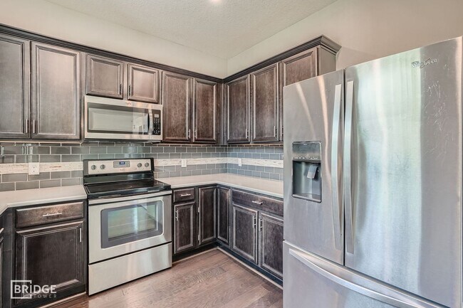 Photo - 10710 Southern Forest Dr