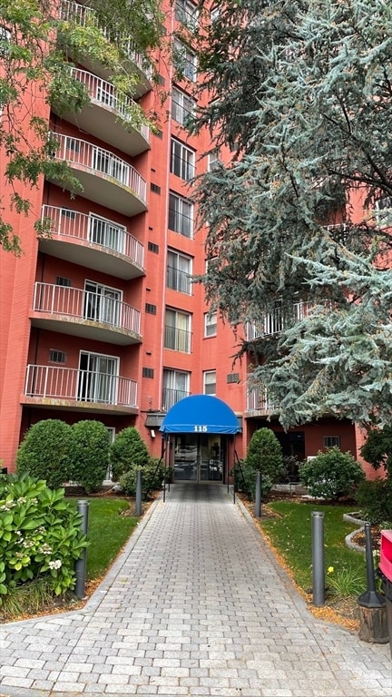 Building Photo - 115 W Squantum St Unit 613