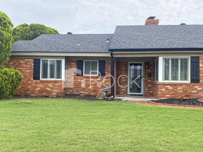 Photo - 3308 NW 60th St
